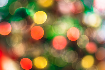 Leinwandbilder - Abstract blur decoration ball and light string on christmas tree with bokeh light background.winter holiday seasonal.