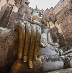 Sukhothai historical Park, Wat Si Chum (temple) in Sukhothai historical park, Sukhothai, Thailand.