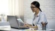 © motortion - Freelancer developing her own design, creativity project online, start-up