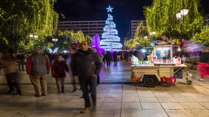 Wall Mural - Syntagma square time lapse at night with Christmas tree