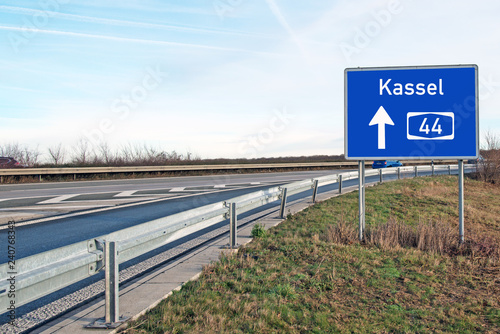 Fotografía Autobahn 44 in Richtung Kassel, Wegweiser