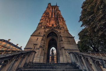 Wall Mural - Saint-Jacques Tower in evening in Paris