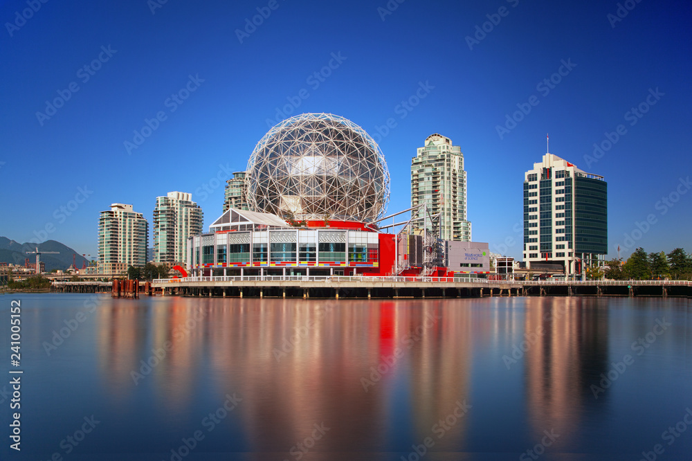 Science World - Vancouver Kanada - obrazy, fototapety, plakaty 