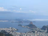 Fototapeta Nowy Jork - Sugarloaf Mountain and the moon Rio de Janeiro Brazil