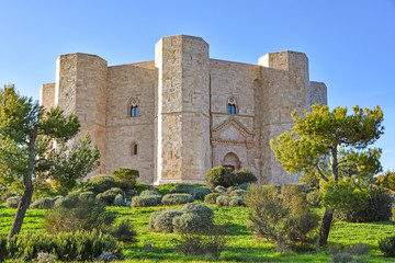 Italy, Castel del Monte, UNESCO heritage site, 13th century fortress