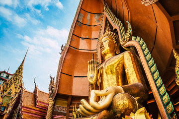 Tiger Cave Temple (Wat Tham Sua) in Kanchanaburi, Thailand is a beautiful day