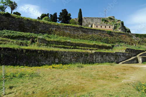 Fotografía La tour de la terre de la vieille forteresse de la ville de Corfou