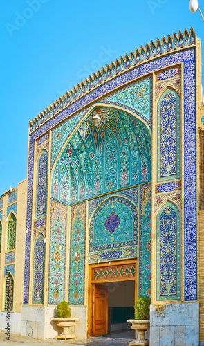 Cuadros en Lienzo The complex tilework of Imam Zadeh Jafar Shrine, Yazd, Iran