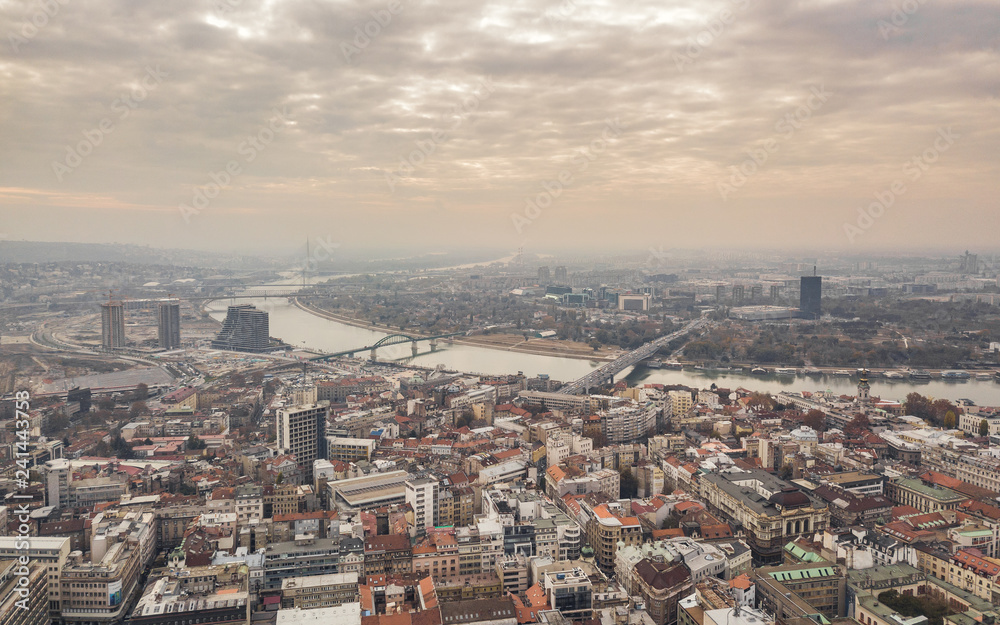 Obraz na płótnie Cityscape of Belgrade at cloudy day. Aerial view w salonie