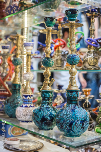 Fotografía Hookahs (Shisha) for sale at the Grand Bazar in Istanbul Turkey