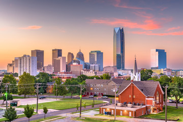 Fototapete - Oklahoma City, Oklahoma, USA downtown skyline at twilight.