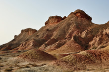 Montagne Di Roccia Rossa E Gialla, Deserto Di Zhangye, Cina