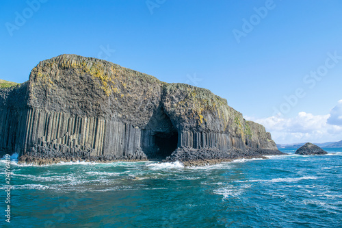 Fotografía Fingal's Cave and the Isle of Staffa, Scotland