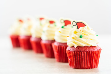 Canvas Print - Sweet dessert with cupcake red velvet