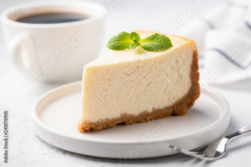Tasty Plain New York Cheesecake Decorated With Mint Leaf Fototapet