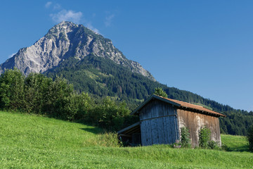 Sticker - alte Scheune am Nebelhorn