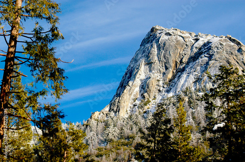 Fotografie, Obraz Snowy Mountain top of Mt. Tahquitz on a sunny day.