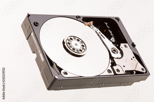 Fotografia Open computer hard drive disc on white
