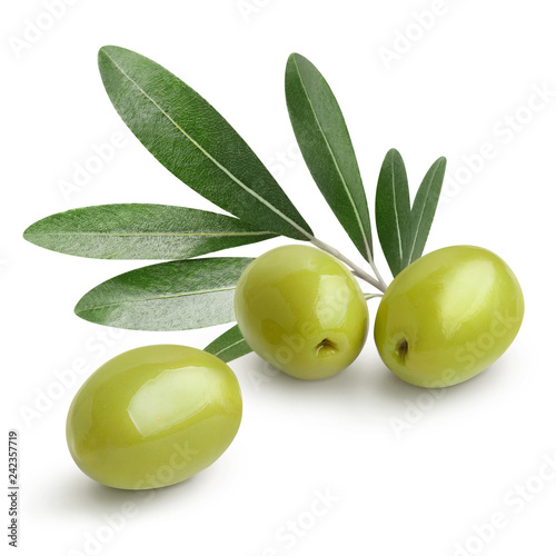 Dekoracja na wymiar  dojrzale-zielone-oliwki-z-liscmi-na-bialym-tle