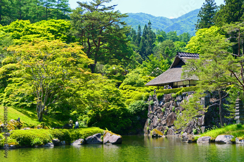 Fotografia 日本の伝統的景観。初夏の日本庭園。鹿沼 栃木 日本。6月初旬。
