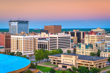 Wichita, Kansas, USA downtown skyline at dusk