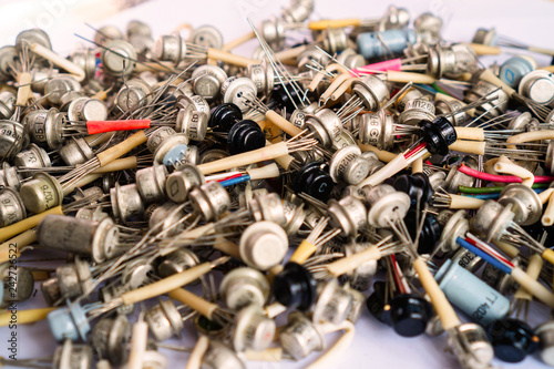 Fotografie, Obraz Large heap of old transistors on white background