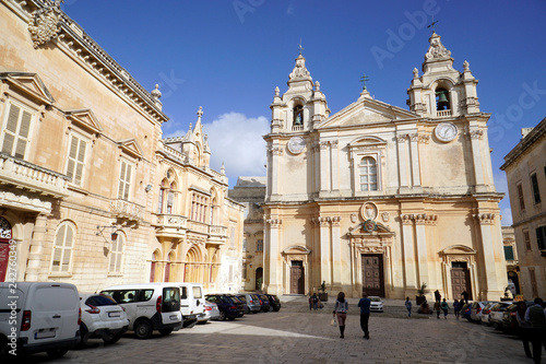 Foto historische Altstadt von Mdina - St. Peter und Paul Kathedrale