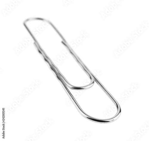 Fotografía metal paper clip isolated on white background