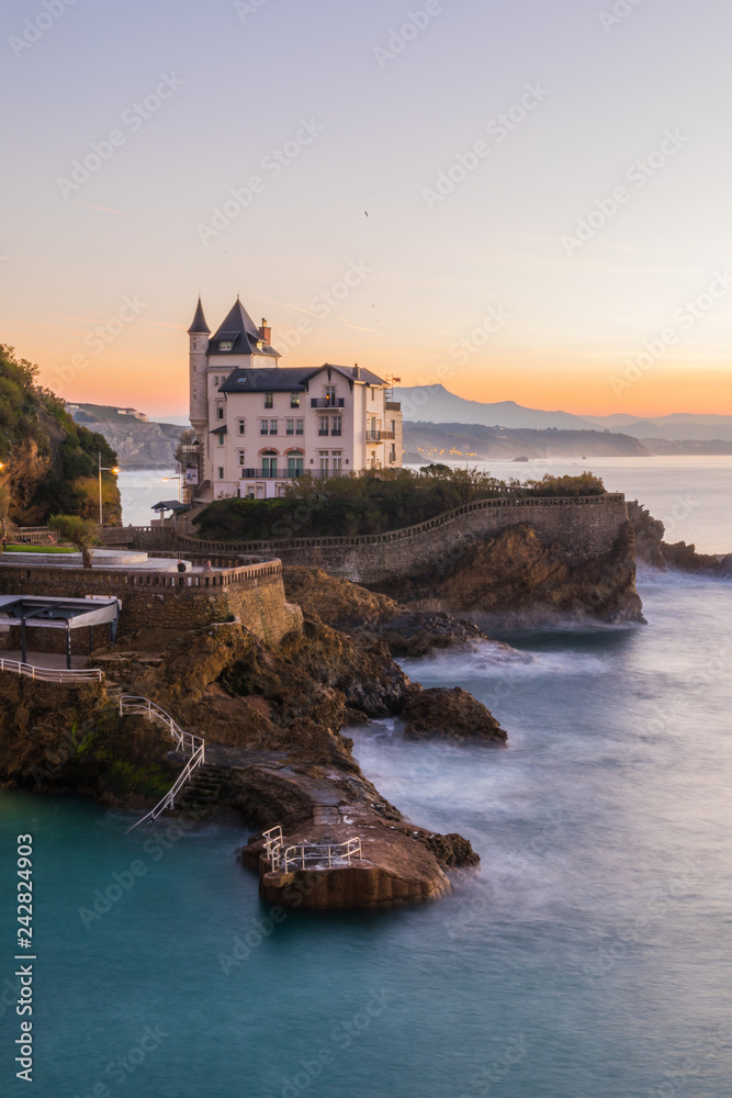 Brave and nice coast from Biarritz at the Basque Country. - obrazy, fototapety, plakaty 