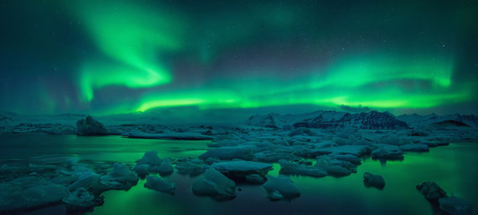 jokulsarlon aurora