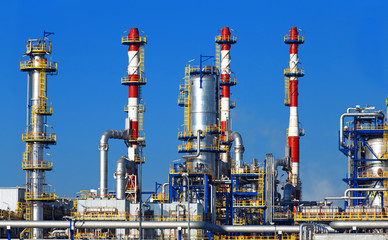 Petrochemical plant, oil refinery