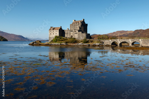 Photo Eilean Donan Castle in Dornie Scottish Highlands