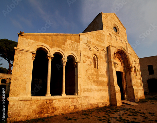 Fotografie, Obraz la chiesa del complesso abbaziale di Santa Maria di Cerrate (Puglie)