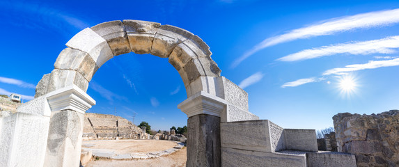 Fototapete - Ruins of the ancient city of Philippi, Eastern Macedonia and Thrace, Greece