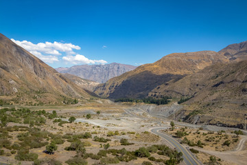 Canvas Print - Cajon del Maipo Canyon landscape - Chile