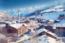  La Clusaz, Located In The French Alps In Haute Savoie, Is A Beautiful Little Village And A Famous Winter Sports Resort.