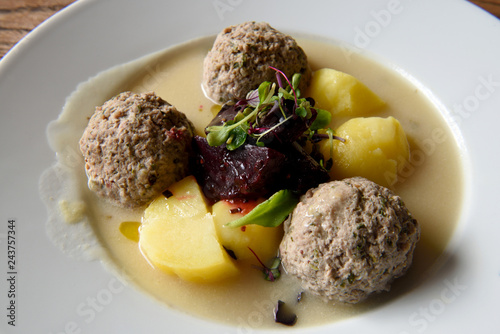 Fotografie, Obraz Prussian specialty of Konigsberger Klopse meatballs.