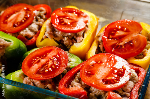Fototapeta na szkło Stuffed pepper with meat