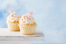 Vanilla Cupcakes For Valentine's Day Or Wedding.