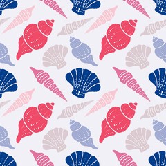 Wall Mural - Seamless pattern with seashells on a light background.