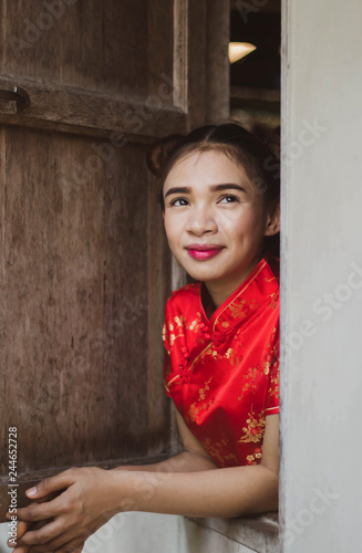 Asian Women Wearing Chinese Red Dress Women Wearing Red Dresses Do