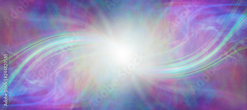 Fotografía Mindfulness connection with the Divine Source - central white energy orb with a