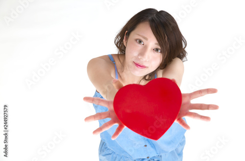 ハートを持つ女性 俯瞰 Buy This Stock Photo And Explore Similar Images At Adobe Stock Adobe Stock ハートを持つ女性 俯瞰 Buy This Stock Photo And Explore Similar Images At Adobe Stock Adobe Stock