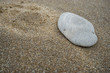 Piedra en la playa 