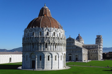 Wall Mural - View of Piazzo del Duomo from the city wall, Pisa, Italy