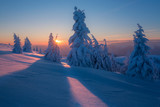 Fototapeta Na ścianę - winter mountains landscape