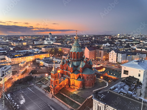 Cuadros en Lienzo Aerial view of Uspenski Cathedral, Helsinki Finland