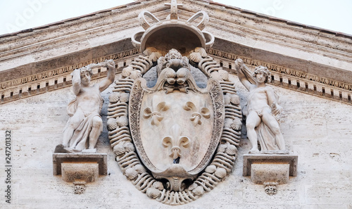 Coat-of-arms of France on the facade of Chiesa di San Luigi dei Francesi - Churc Tableau sur Toile