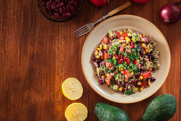 Mexican salad with quinoa and vegetables