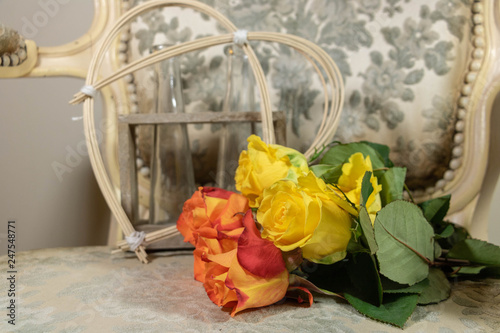 Préparation Dun Bouquet De Fleurs Shabby Chic Buy This